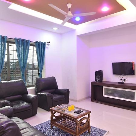Prince Villa 3Bhk Lonavala Eksteriør bilde