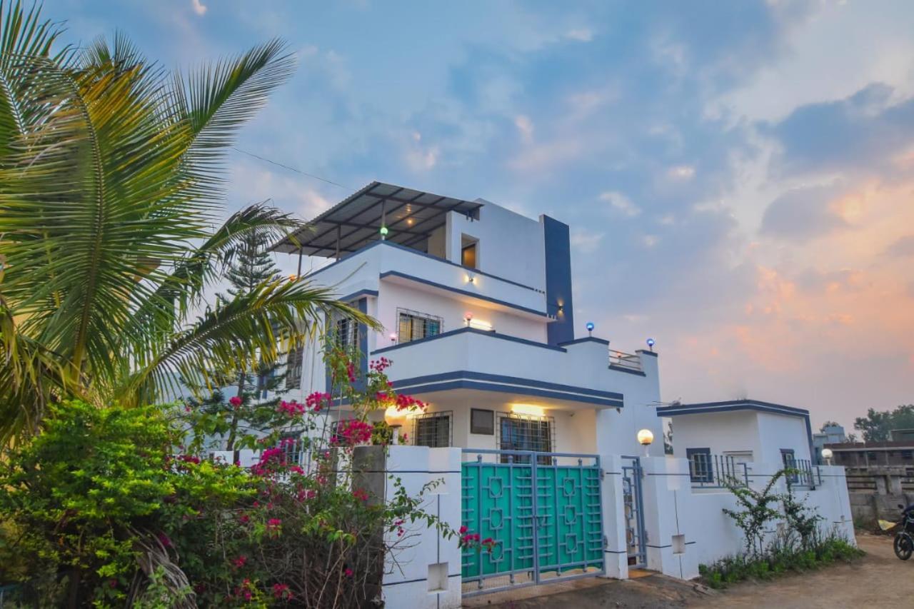 Prince Villa 3Bhk Lonavala Eksteriør bilde